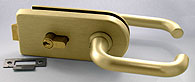 lock with handles for centre, rear mounting. ELITE range, brushed golded